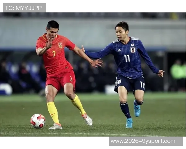 果阿队主场球员通道灯牌损坏严重引发球迷热议