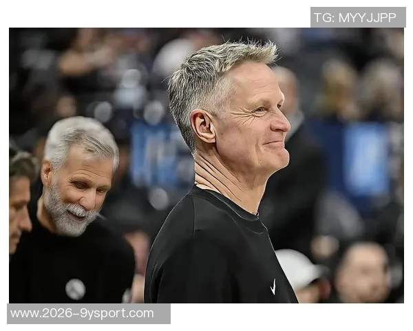 湾区主播质疑科尔对理查德和库明加坐板凳的解释前后不一令人困惑